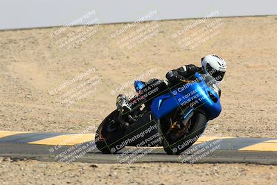 media/Mar-28-2022-Superbike Trackdays (Mon) [[b8603d0f67]]/Open Track Time/Turn 12/